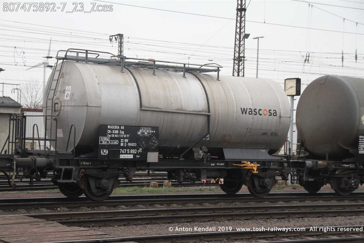 807475892-7_23_Zces.JPG